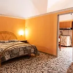 Semesterbostad Casa Lucia - Matrimoniale, Singolo E Culla Bebe - Pet Friendly