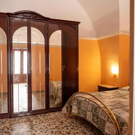 Casa Lucia - Matrimoniale, Singolo E Culla Bebe - Pet Friendly * Trinitapoli
